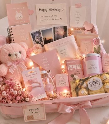Cute Korean style hamper for bestie 🌟😊